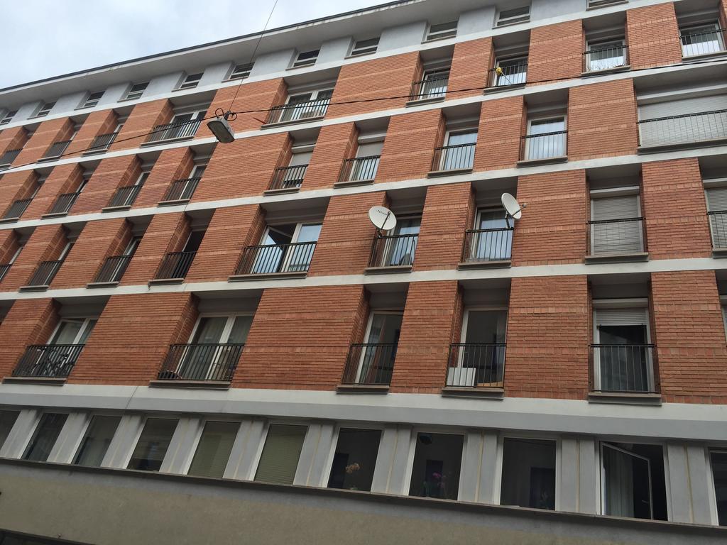 Downtown Rose Garden Apartments Whit Garage Opcional Budapest Ngoại thất bức ảnh